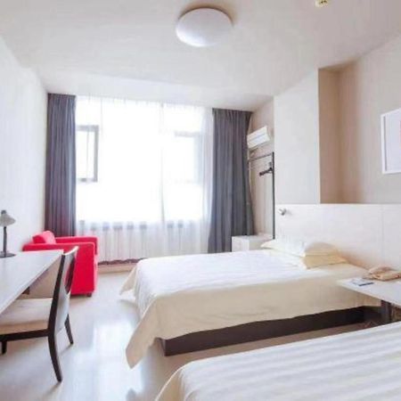 Jinjiang Inn Jinan Daminghu New Scenic Area Lishan Road מראה חיצוני תמונה