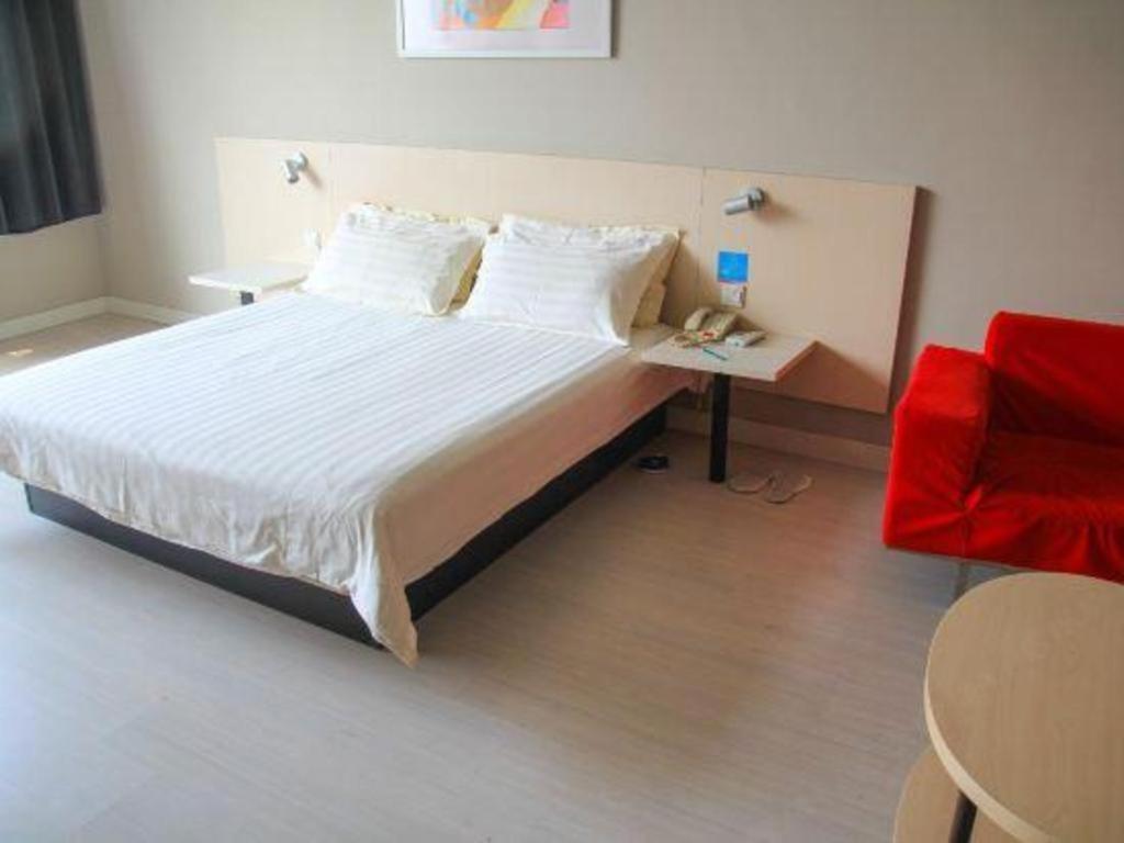 Jinjiang Inn Jinan Daminghu New Scenic Area Lishan Road מראה חיצוני תמונה