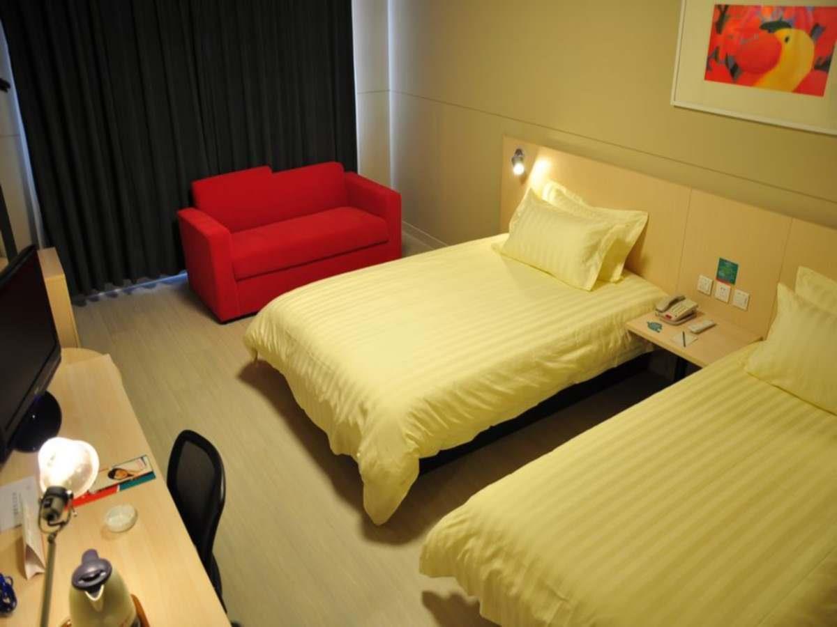 Jinjiang Inn Jinan Daminghu New Scenic Area Lishan Road מראה חיצוני תמונה